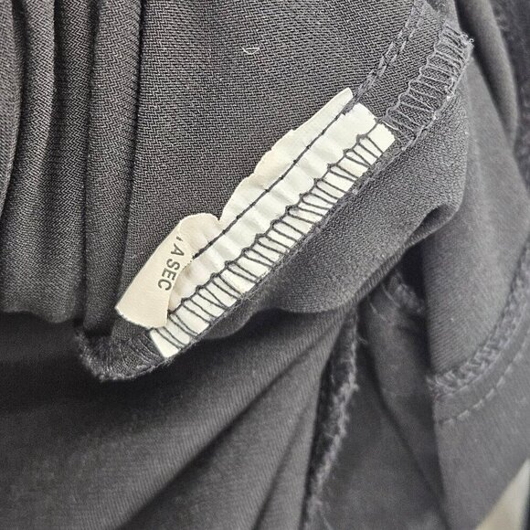 Sympli Nu Focus Tunic Top Black Women's Size 8 Cutout Asymmetric Hem Minimalist - Picture 8 of 10